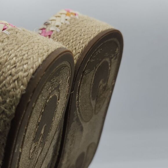 Gentle Souls by Kenneth Cole Women's Rory Espadrille Slides - Picture 9 of 9